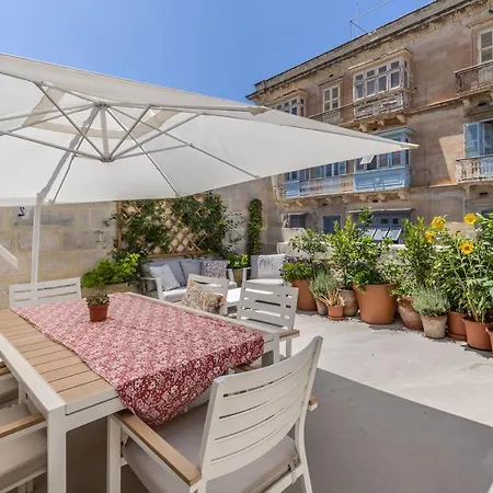 Stunning Palazzino Valletta