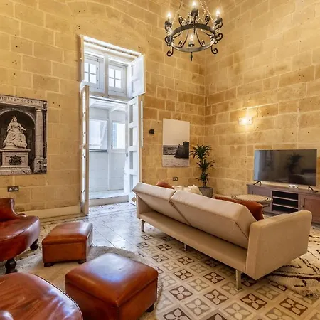 Holiday home Stunning Palazzino Valletta