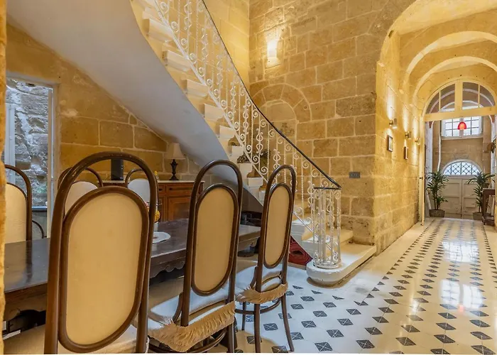 Stunning Palazzino * Βαλέτα